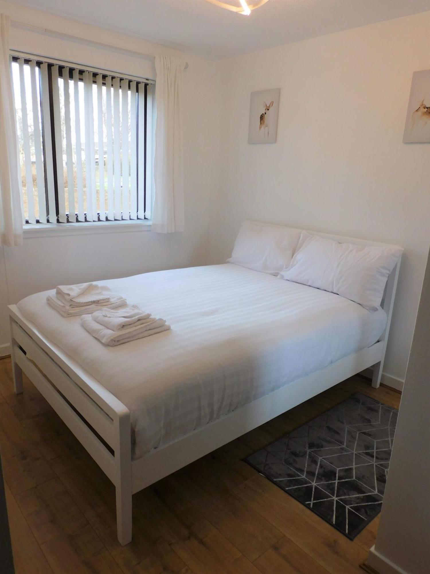 2 Bed Apt On Quiet Cul-De-Sac, Fab Location Paisley Exterior foto